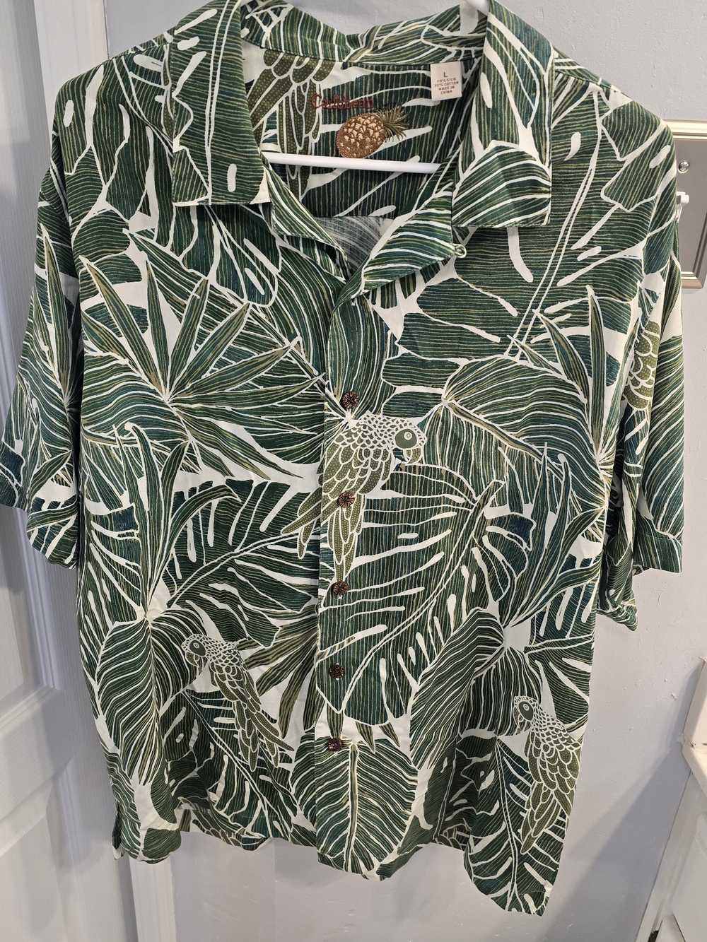 Men's Carribean Tropical Leaf & Parrot Short Sleeve Shirt - Green